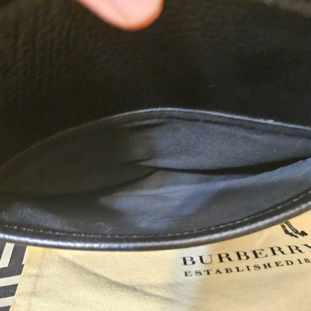 (Sold)Authentic Burberry crossbody bag UNISEX - Picture 11 of 13